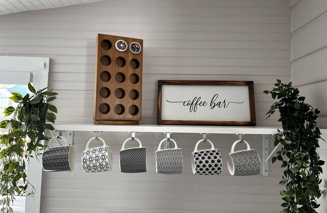 Cozy Cottage Near the Beach!