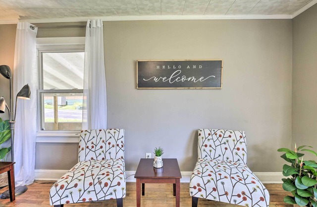 Cozy Cottage Near Dtwn Dining, Walk to Casino