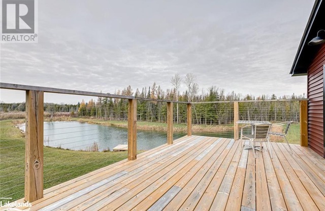 Cozy cottage on 25 acres of private land. Lots of space. Pet Friendly!