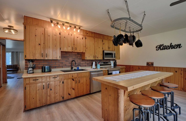 Charming Renovated Cottage