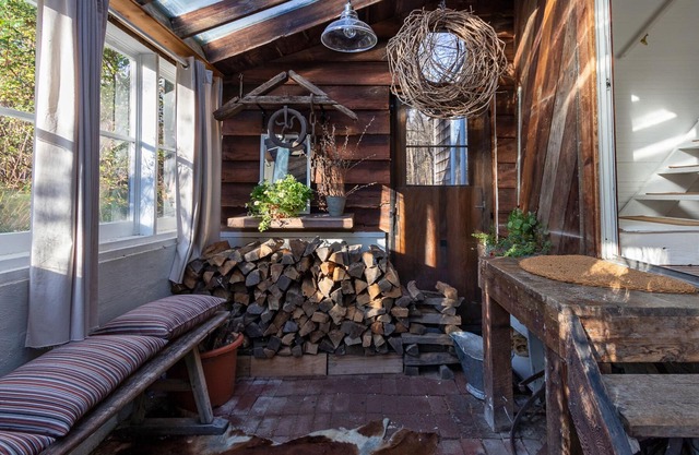 Cozy Cottage Retreat on Little Wappinger Creek with Spring Fed Swimming Pond