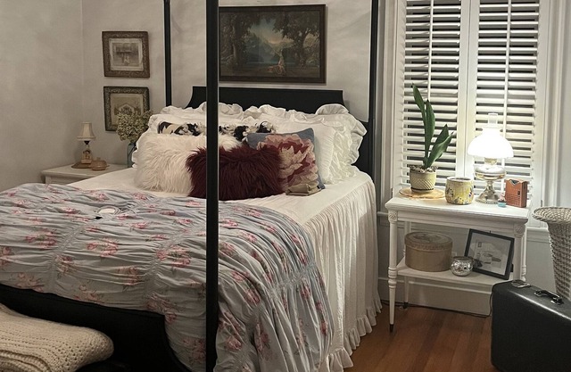 Cozy Cottage