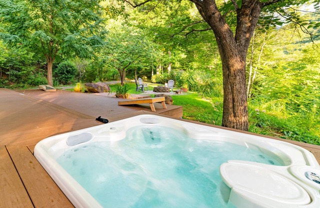 Cozy Cottage w/ Hot Tub Nestled in the Woods