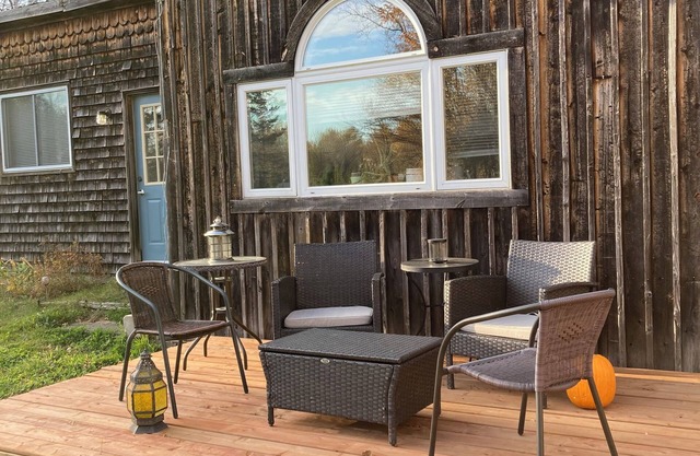 Cozy Country Bungalow