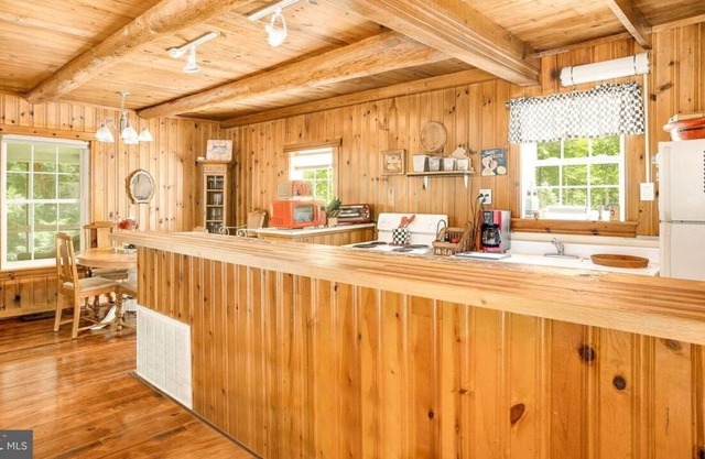 ★ Cozy Country Cabin ★ near Luray & hiking trails!