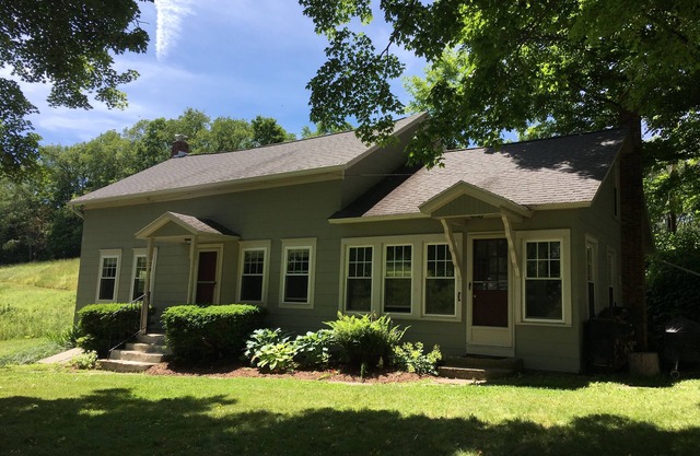 Cozy Country Farmhouse Entlang der Catskill Scenic Trail