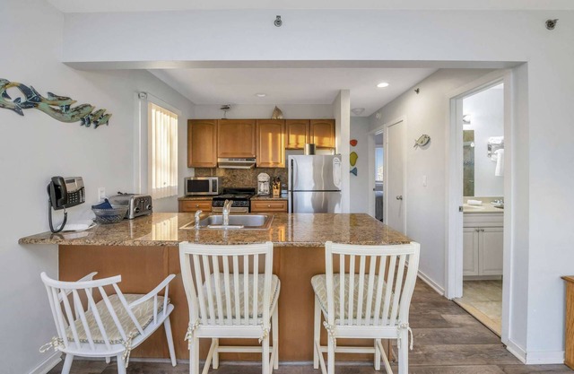 Cozy Crib 2BR Beachside Home | PoolTennisClubhouse