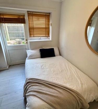 cozy delux bedroom in the heart of London