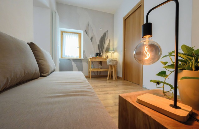 Cozy deluxe room for 4 people with private bathroom