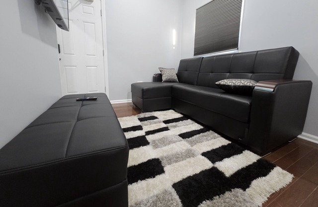 Cozy Deluxe Suite