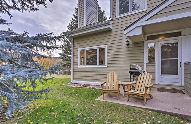 Cozy Edwards Townhome: 6 Mi to Beaver Creek!
