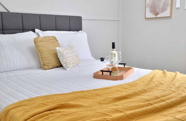 Cozy Entire Suite / Studio Completely Private / Mandarin Area