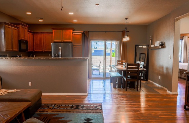 Cozy Escape with Mountain and City Views