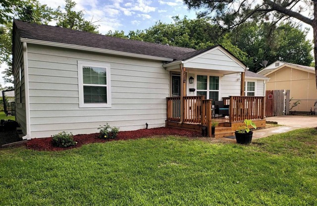 Cozy Family-Friendly Home Near Dallas!