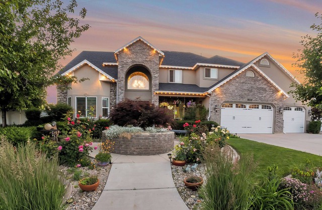 Cozy Family House in Highland!