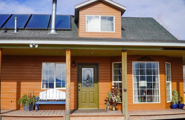 Das gemütliche Farmhouse Inn liegt an der I-70 im wunderschönen Sevier Valley
