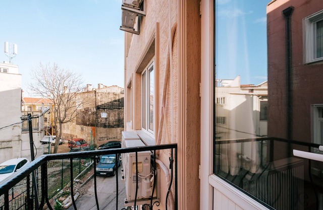 Cozy Flat with Balcony in Bursa