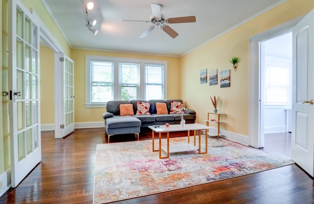 Cozy Getaway in Bridgeport