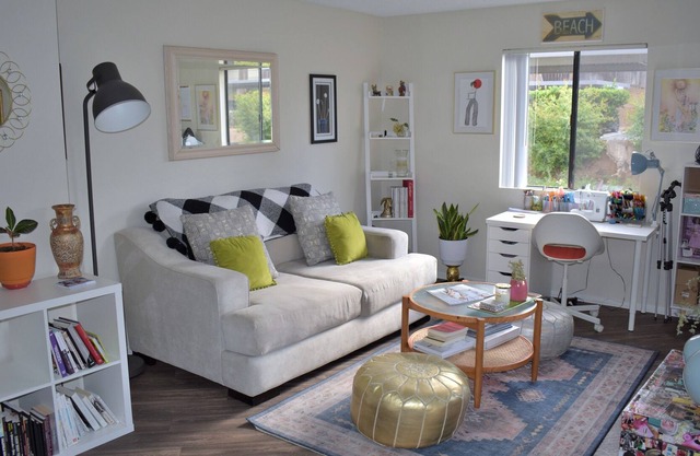 Cozy getaway or Quiet WFH space! Entire 1BR near Downtown Escondido