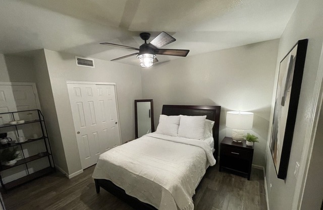 Cozy Golf Course Getaway