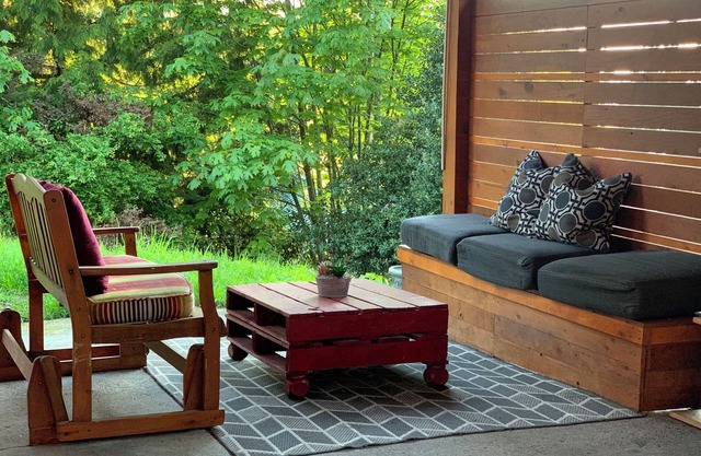 Cozy ground floor suite near the ocean waters of Mill Bay
