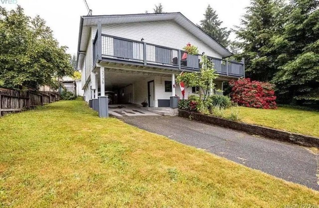 Cozy guest suite in Shawnigan Lake - 300m to main beach, family & pet friendly!