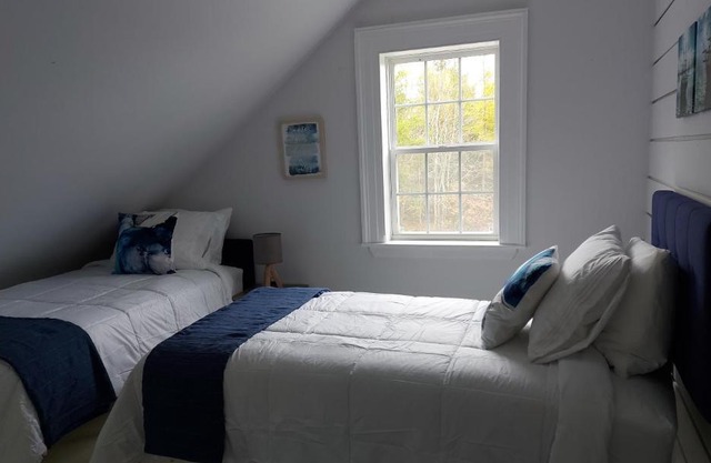 Cozy Harbour House