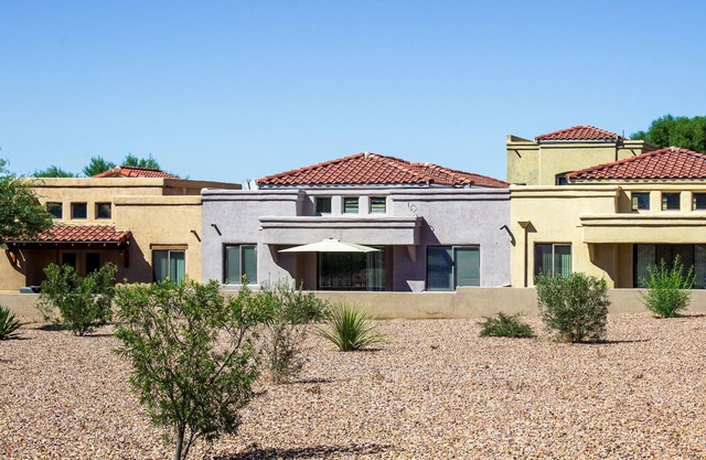 Cozy hideaway nestled in the heart of the Santa Rita Mountains,