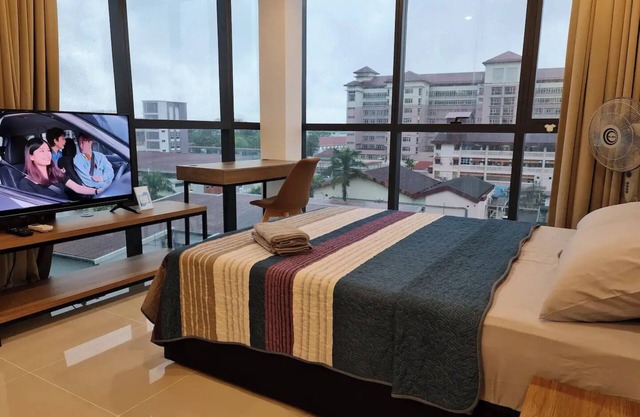 Cozy Home 1 @Kozi Square near General Hospital