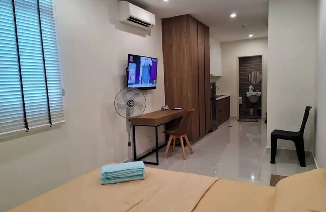 Cozy Home 3 @ Kozi Square near General Hospital