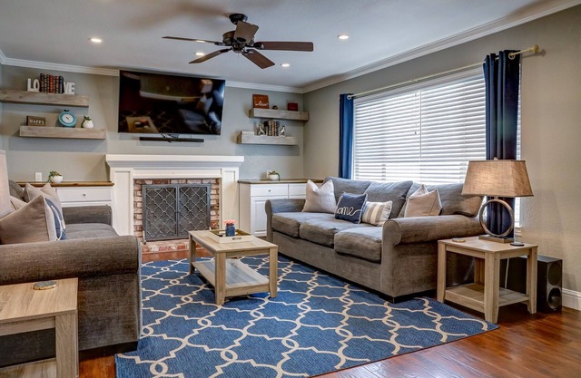 Cozy Home!!! CA Parks Pass…. Included