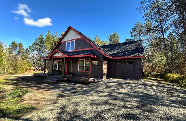 Cozy Home Close to Recreation