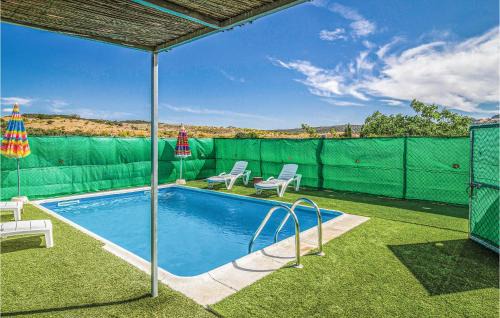 Cozy Home In Villanueva Del Rosario