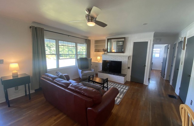 Cozy home in coveted neighborhood