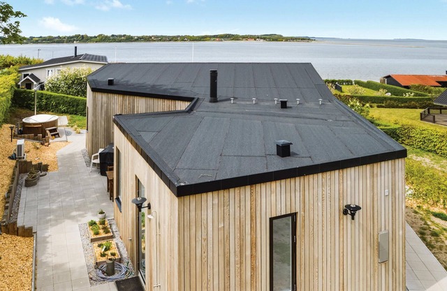 Schönes Haus in Farsø mit Meerblick