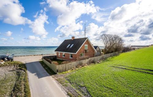 Cozy Home In Grenaa With Wifi