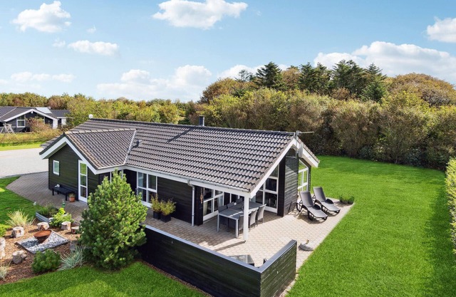 Gemütliches Haus in Hemmet mit Sauna