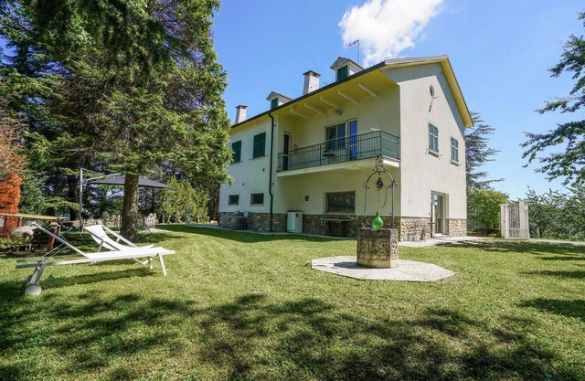 Gemütliches Haus in Marsaglia mit Küche