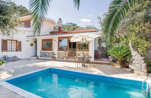 Casa Stranges