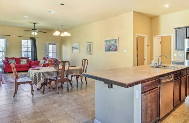 Cozy home near Casino resort, LSU, & downtown