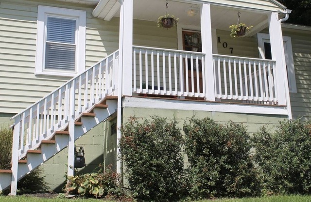 Cozy Home Near New River Gorge National Park
