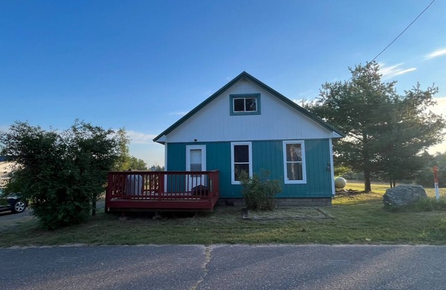 Cozy Home next to Snow/Atv Trails, Bond Falls & Ottawa National Forest!