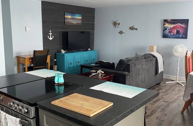 Cozy home with lots of nature trails with ocean views close to all amenities.