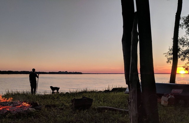 Cozy House on Lake Champlain with Massive Deck - Beautiful Sunsets!!