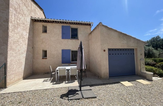 Gemütliches Haus mit Garten in Quinson