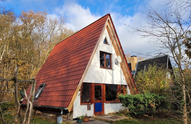 gemütliches individuell eingerichtetes Ferienhaus, ruhig, sehr Strandnah, WLAN