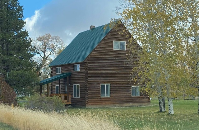 Cozy, inviting log cabin near U.S. 20 on the way to Island Park and Yellowstone