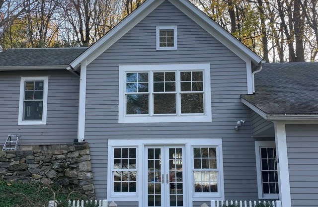 Cozy jewel in Washington, CT! Charming Main House with separate Cottage