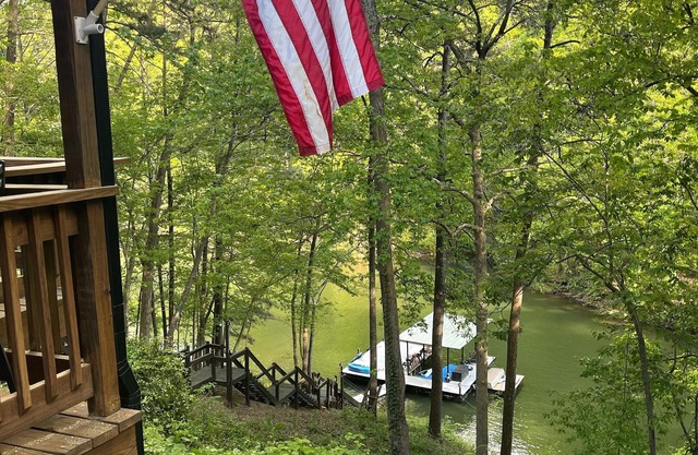 Gemütliche Lake Front Cabin für 9 Personen, Lake Allatoona