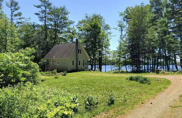 Gemütliches Cottage am Seeufer in Maine